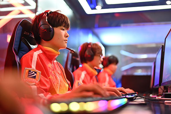 孩子爱玩游戏学什么<a href=http://njxh.cn target=_blank class=infotextkey>专业</a>比较好 孩子爱玩游戏学什么<a href=http://njxh.cn target=_blank class=infotextkey>专业</a>比较好