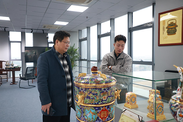 1766624637992441.jpg ce1bde6e8fb4b799a6bf1afcc6960dfa.jpg